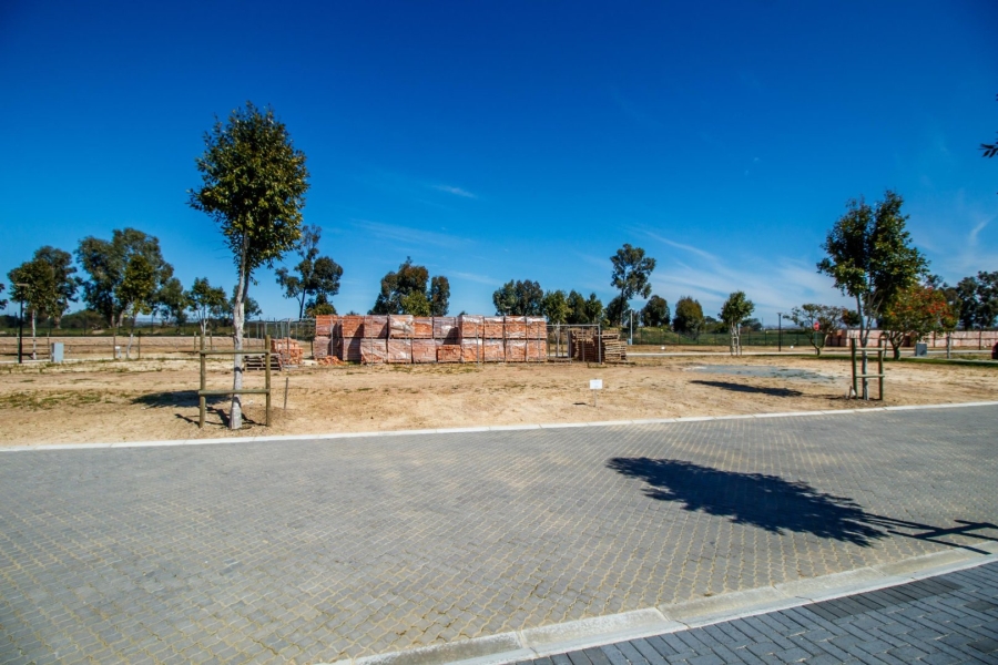  Bedroom Property for Sale in Croydon Gardens Estate Western Cape